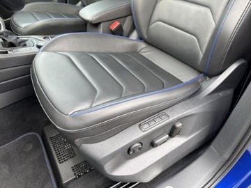Volkswagen Tiguan II SUV R 2.0 TSI 320KM 2023 Volkswagen Tiguan TSI 4Motion 320KM R Harman Kardon Area View Hak FV23, zdjęcie 12