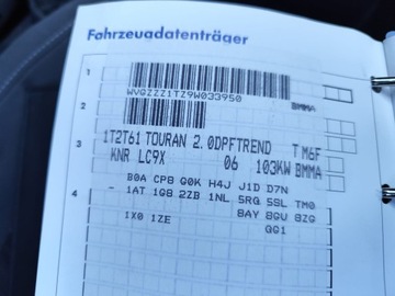 Volkswagen Touran I 2.0 TDI 140KM 2009 Volkswagen Touran 2.0 TDI 140KM Trendline 2009r, zdjęcie 22