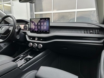 Skoda Superb III Kombi Facelifting 1.5 TSI 150KM 2024 Skoda Superb 1.5TSI 150KM Selection DSG l LED Matr, zdjęcie 13