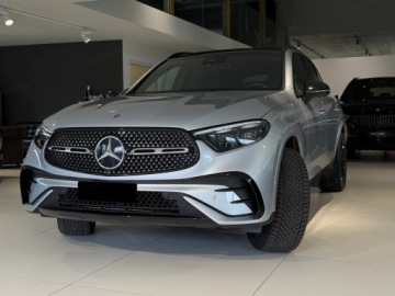 Mercedes GLC C254/X254 Coupe 2.0 220d 197KM 2026 MERCEDES-BENZ GLC 220 d 4-Matic AMG Line 2.0 (197KM) 2026, zdjęcie 2