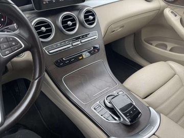 Mercedes GLC C253 SUV 2.1 220 d 170KM 2017 Mercedes-Benz GLC 2.1 Diesel 170KM, zdjęcie 14