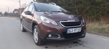 Peugeot 2008 I SUV 1.2 VTi 82KM 2014 Peugeot 2008 Peugeot 2008 1.2 82KM Benzyna Z Niemiec 1.2 Benzyna 82KM