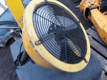 Двигатель с насосом отопителя master bv 160