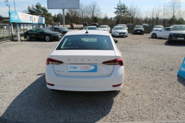 Skoda Octavia IV Liftback 2.0 TDI 115KM 2022 Škoda Octavia Skoda Octavia AMBITION F-vat Salon, zdjęcie 6