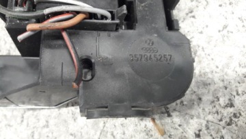 357945257 вставка лампы vw passat b3