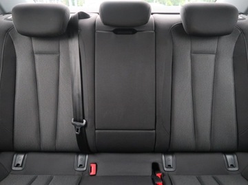 Audi A4 B9 Limousine 2.0 TFSI ultra 190KM 2018 Audi A4 40 TFSI, Salon Polska, Automat, Navi, zdjęcie 9