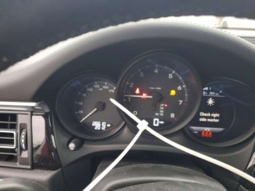 Porsche Macan 2022 Porsche Macan 2022 2.0 Benzyna 261KM, zdjęcie 9