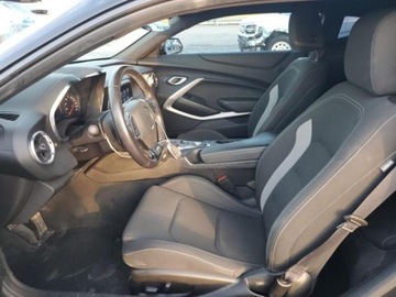 Chevrolet Camaro VI Coupe 6.2 455KM 2021 Chevrolet Camaro 2021, 6.2L, LZ, po gradobiciu 6.2 Benzyna 455KM, zdjęcie 7