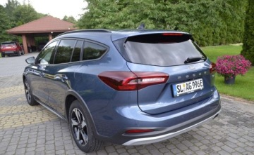Ford Focus IV Kombi Facelifting 1.0 EcoBoost MHEV 125KM 2022 Ford Focus IV ACTIVE 1.0 EB mHEV 125KM LIFT Automat 1wł Bezwypadek S.ASO FV, zdjęcie 9