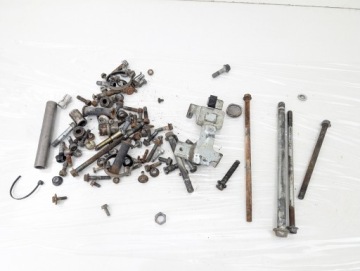 СМЕСЬ ВИНТОВ SUZUKI GS 500