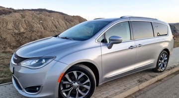 Chrysler Pacifica II 3.6 V6 291KM 2020 Chrysler Pacifica 3.6 V6 291KM Skora LED El. DrzwiKlapa 3.6 Benzyna 291KM