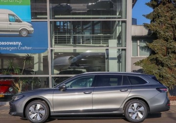 Volkswagen Passat B8 Variant Facelifting 2.0 TDI SCR 150KM 2025 Volkswagen Passat HAK, Podgrzewana kierownica, dostepny od reki 2.0, zdjęcie 1