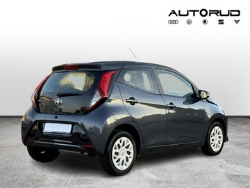 Toyota Aygo II Hatchback 3d Facelifting 1.0 VVT-i 72KM 2020 Toyota Aygo X Play 1.0 VVT-i 72KM 2020, zdjęcie 4