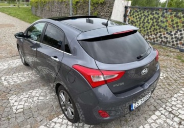Hyundai i30 II Wagon Facelifting 1.6 CRDi 136KM 2015 Hyundai i30 Hyundai i30 1.6 CRDi Premium DCT 1.6 Diesel 136KM, zdjęcie 11