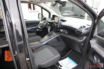 Peugeot Rifter Standard 1.5 BlueHDI 102KM 2019 Peugeot Rifter panoramiczny dach full full opcja oplacony 1.5 Diesel 102KM, zdjęcie 29