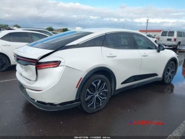 Toyota 2023 Toyota Crown 2023 r., 2,5L XLE 2.5 Hybryda 236KM, zdjęcie 5