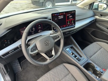 Volkswagen Golf VIII Hatchback Facelifting 1.5 eTSI mHEV 150KM 2025 Volkswagen Golf Life Plus 1.5 TSI eHybrid PHEV 150, zdjęcie 3