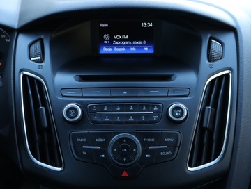 Ford Focus III Hatchback 5d facelifting 1.5 TDCi 120KM 2017 Ford Focus 1.5 TDCi, Salon Polska, Klima, zdjęcie 11