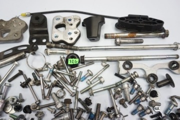 SUZUKI GSX-R 600 750 K8 K9 L0 ВИНТЫ ВИНТЫ