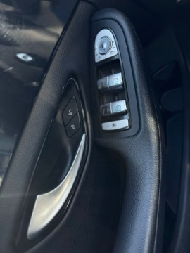 Mercedes Klasa A W177/V177 2018 Mercedes C160 W205 Pierwszy właściciel Salon Polska Bezwypadkowy Rok 2018, zdjęcie 19