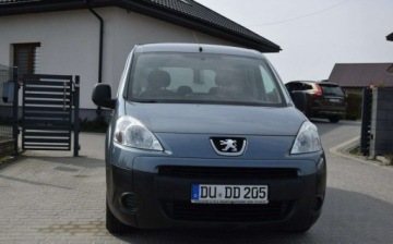 Peugeot Partner I 1.6 HDi 75KM 2011 Peugeot Partner 1..6 HDI Berlingo 5-Osobowy Bez Korozji Oryginal lakier Sp, zdjęcie 2