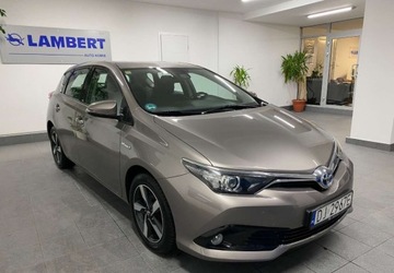 Toyota Auris II 2016 Toyota Auris 1.8 136 KM Hybrid Gwarancja Fabryczna ASO do maja 2026 1.8