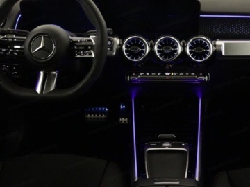 Mercedes GLB SUV 1.3 200 163KM 2025 MERCEDES-BENZ GLB 200 AMG Line Suv 1.3 (163KM) 2025, zdjęcie 6