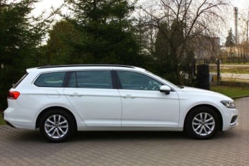 Volkswagen Passat B8 Variant Facelifting 2.0 TDI SCR 150KM 2020 Volkswagen Passat 2.0 TDI 150KM Bezwypadkowy 100 Serwisowany I Wlasciciel, zdjęcie 20