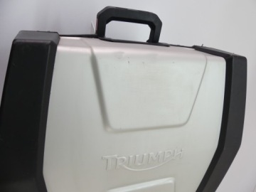 . ЦЕНТРАЛЬНЫЙ БАГАЖНИК TRIUMPH TIGER 800 1200 KU0