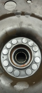 AUDI A4 B8 2.0 TDI CAGA KOLO DVOUHMOTNÉ SPOJKA