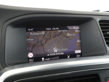 Volvo V60 I Kombi Facelifting 2.0 D2 DRIVE-E 120KM 2017 Volvo V60 skóra klima auto navi czujniki, zdjęcie 23