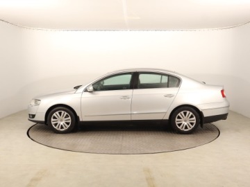Volkswagen Passat B6 Sedan 1.8 TSI 160KM 2009 VW Passat 1.8 TSI, Salon Polska, Xenon, Klima, zdjęcie 2