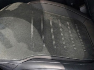 Mercedes GLC C254/X254 SUV 2.0 200d 163KM 2026 MERCEDES-BENZ GLC 200 d 4-Matic AMG Line 2.0 (163KM) 2026, zdjęcie 9