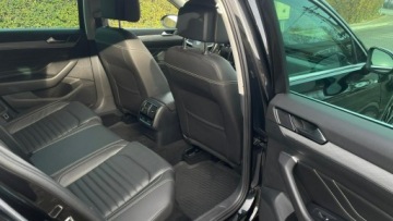 Volkswagen Passat B8 2021 Volkswagen Passat 2.0tdi 190KM 2021r lift Virtual, zdjęcie 18
