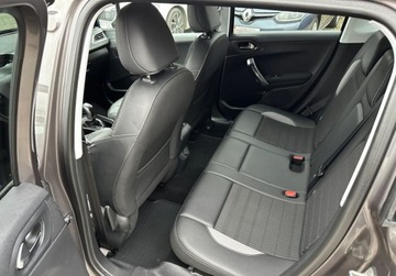 Peugeot 2008 I SUV Facelifting 1.6 BlueHDi 99KM 2016 Peugeot 2008 1,6 HDI 99 KM GWARANCJA Zamiana Zarejestrowany 1.6 Diesel 99KM, zdjęcie 18