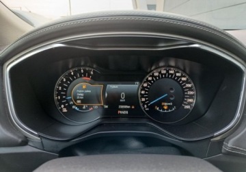 Ford Mondeo V Sedan 2.0 TDCi 180KM 2016 Ford Mondeo 2.0 TDCI 180KM Vigniale Automat Skory Kamera Klimatyzacja 2.0, zdjęcie 20