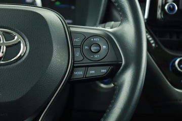 Toyota Corolla XII Sedan 1.8 Hybrid 122KM 2022 Toyota Corolla 1.8 Hybrid, Salon Polska, zdjęcie 15