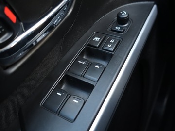 Suzuki SX4 II S-cross 1.6 VVT 120KM 2014 Suzuki SX4 S-Cross 1.6 VVT AllGrip, Salon Polska, zdjęcie 17
