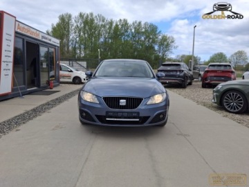 Seat Exeo Sedan 1.6 MPi 102KM 2009 Seat Exeo 1,6 mpi 102 KM klima elektryka wspomaganie grz.got. oplacony 1.6, zdjęcie 2