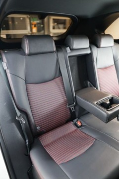 Toyota RAV4 V SUV Plug-In Facelifting 2.5 Hybrid Dynamic Force 306KM 2025 Toyota RAV4 2.5 Plug-In Hybrid Selection 4x4 2.5 Hybryda 306KM, zdjęcie 10