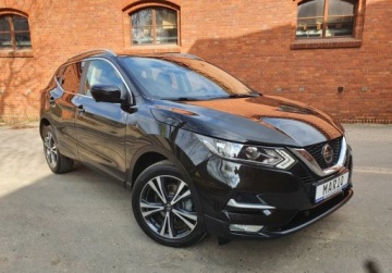 Nissan Qashqai II Crossover Facelifting 1.3 DIG-T  160KM 2020 Nissan Qashqai Panorama Kamera 360 Hands Free GetHelp 1.3 Benzyna