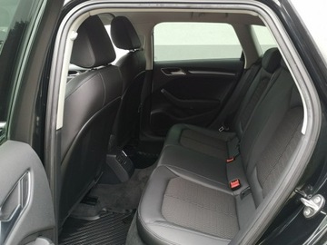 Audi A3 8V Hatchback 3d 2.0 TDI 150KM 2013 Audi A3 2.0 TDI 150KM Klimatronic Tempomat Nawi, zdjęcie 17