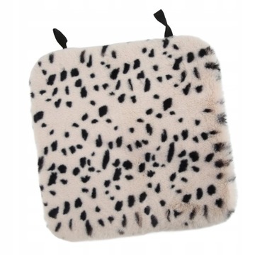 Универсальная подушка переднего сиденья.