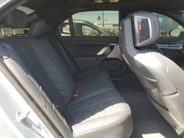 BMW Seria 7 G70 2023 BMW Seria 7 740i 2023 3.0l 3.0 Benzyna 375KM, zdjęcie 10