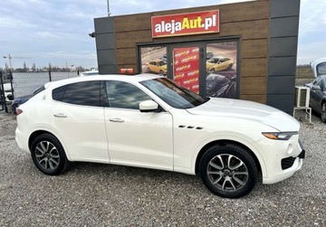Maserati Levante 3.0 V6 GDI 350KM 2021 Maserati Levante 4X4 LEVANTE 3.0 BENZ 350 KM 2021r Warszawa 3.0 Benzyna