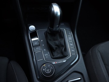 Volkswagen Tiguan II SUV 2.0 TSI 180KM 2018 VW Tiguan 2.0 TSI, Salon Polska, 4X4, DSG, Navi, zdjęcie 18