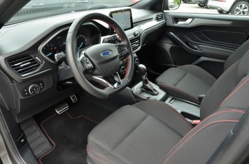 Ford Focus IV Kombi Facelifting 1.0 EcoBoost MHEV 155KM 2022 Ford Focus ST-LINE X! Podgrz.Kierownica ParkAssist Kamera! 155KM! JAK NOWY!, zdjęcie 13
