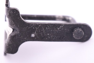 MINI R55 Замок фаркопа, крепление дверного болта