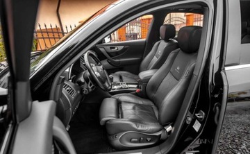 Infiniti FX II Crossover 3.0d V6 238KM 2011 Infiniti FX S 3.0d 238ps Navi Bose Bixenon 4x4 Szyberdach Radar Szwajcaria, zdjęcie 4