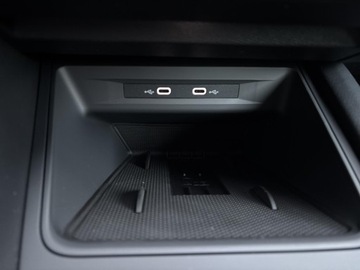 Cupra Leon II 2025 Cupra Leon 1.5 TSI 150 KM 6-biegowa manualna, zdjęcie 23